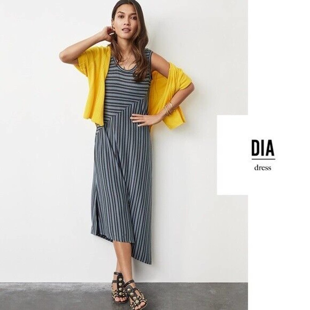 Cabi Size XS Striped Sleeveless Asymmetric Hem Dia Midi Dress Gray Blue